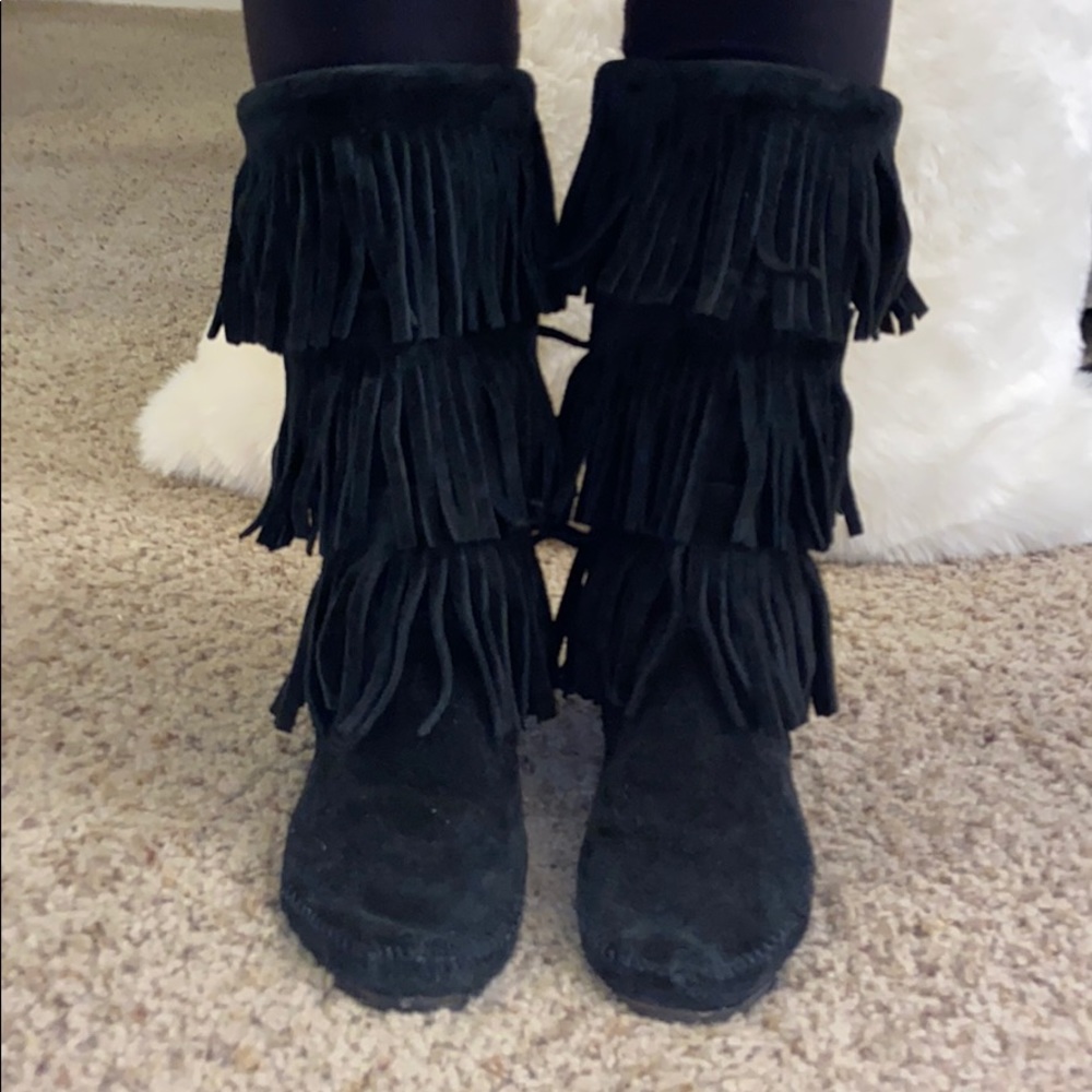 Minnetonka Black Tall Moccasin Boots 🖤